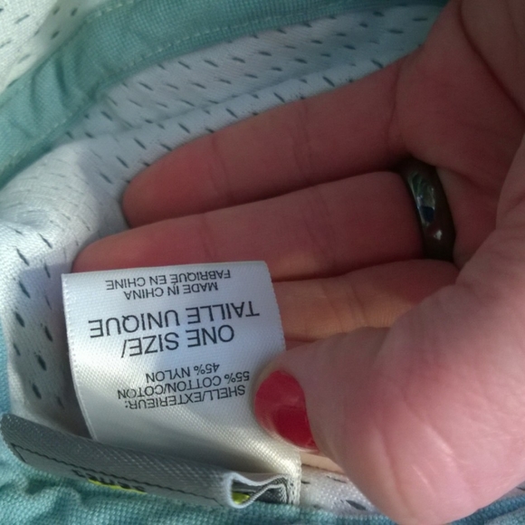 North Face bucket hat - Picture 2 of 9